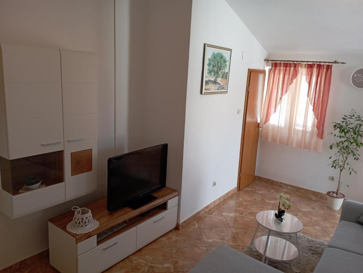 Apartments Sime Trogir Luaran gambar