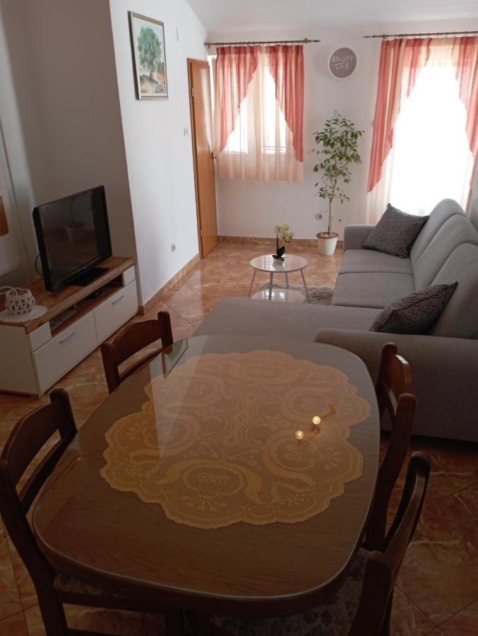 Apartments Sime Trogir Luaran gambar