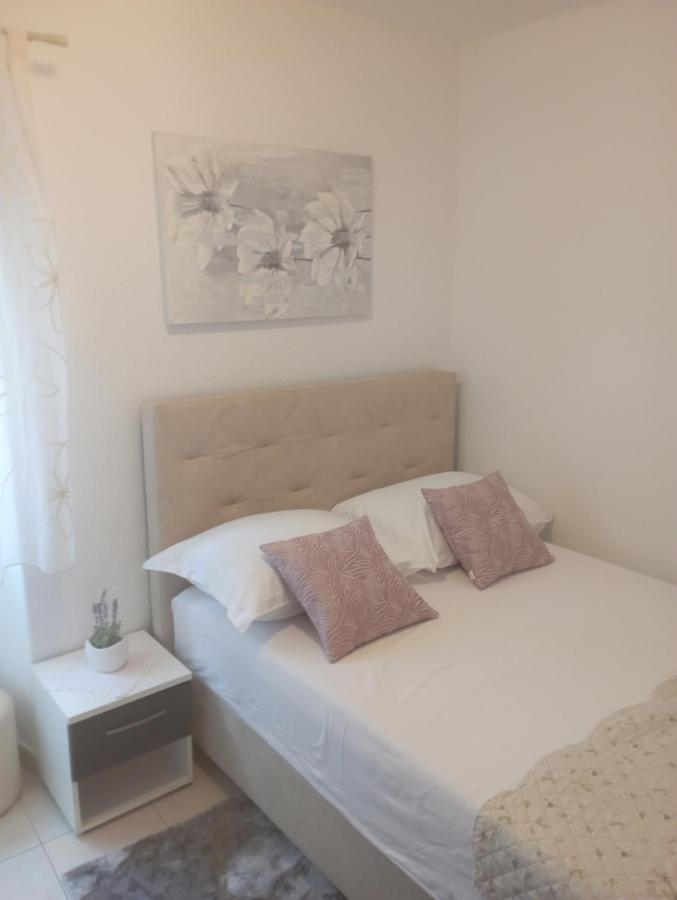 Apartments Sime Trogir Luaran gambar